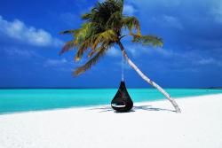 Holiday Island, Maledivy