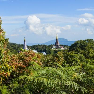 Doi Inthanon - zelená príroda a chrámy.