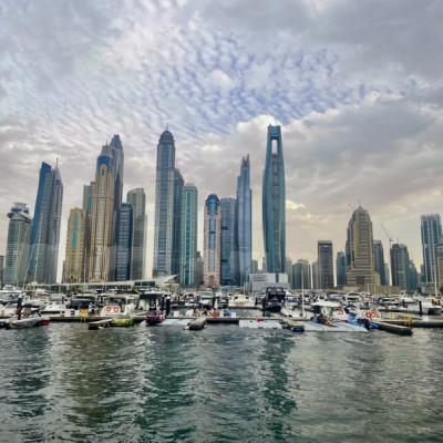 Mrakodrapy v Marina Dubai. SAE