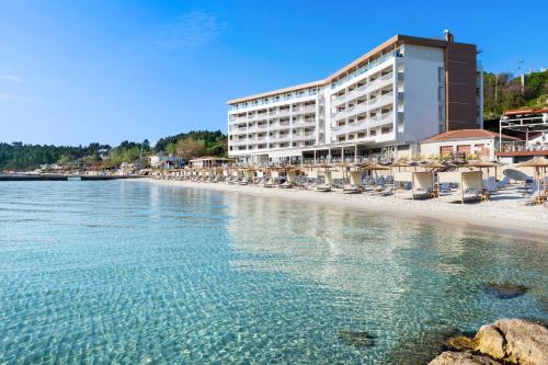 Ammon Zeus Luxury Beach Hotel