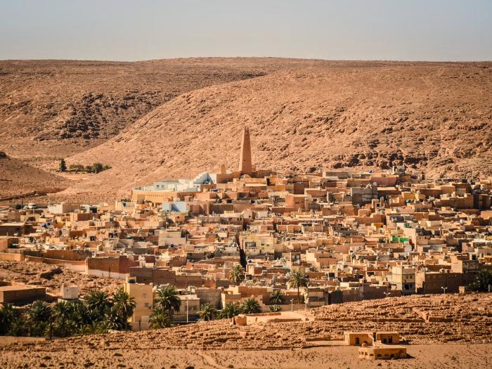 Púštne mesto Ghardaia. Alžírsko. Foto: unsplash.com