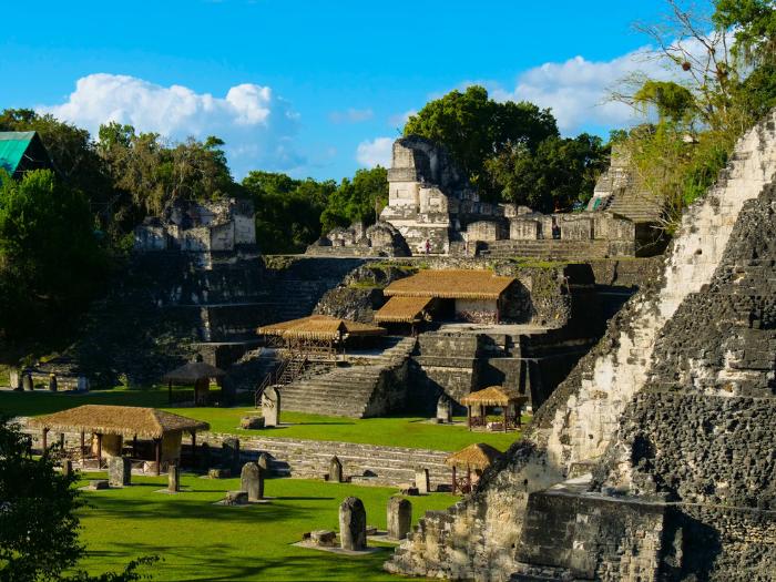 Mayský pyramídový komplex Tikal. Guatemala. Foto: unsplash.com