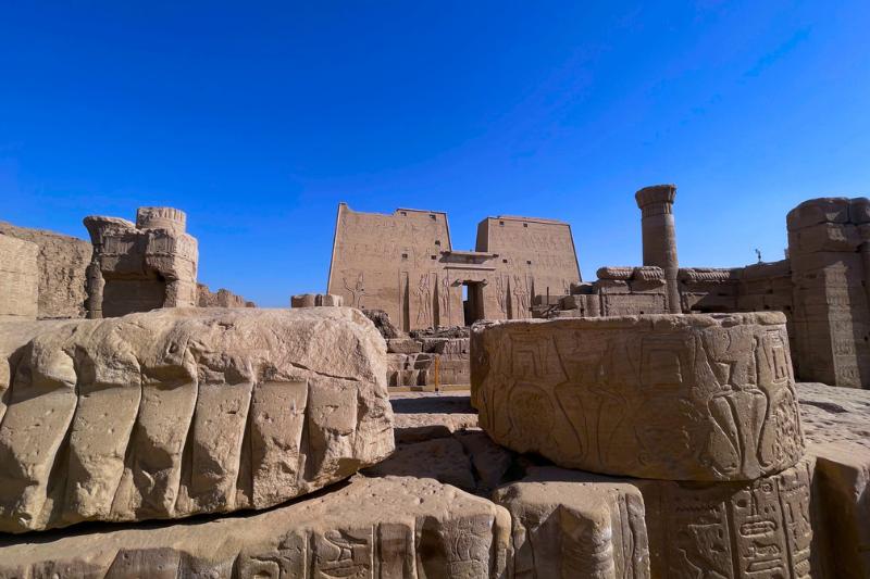 Chrám boha Hora v Edfu, Egypt. Foto: Lucia Kulfasová - sprievodkyňa CK SATUR