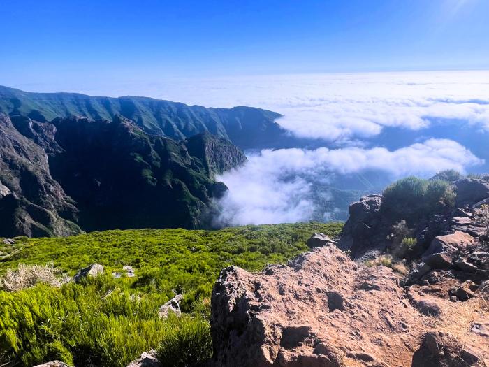 Turistika je na ostrove - pri hore Pico do Areiro.