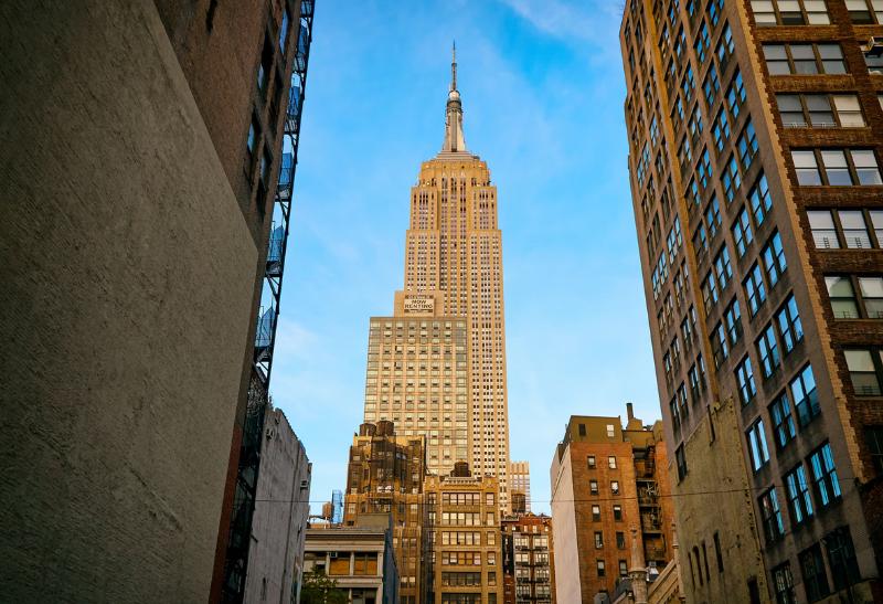 Empire State Building a budovy v okolí.