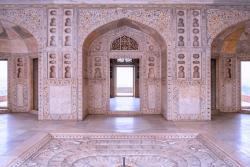 Interiér pevnosti Agra. India.